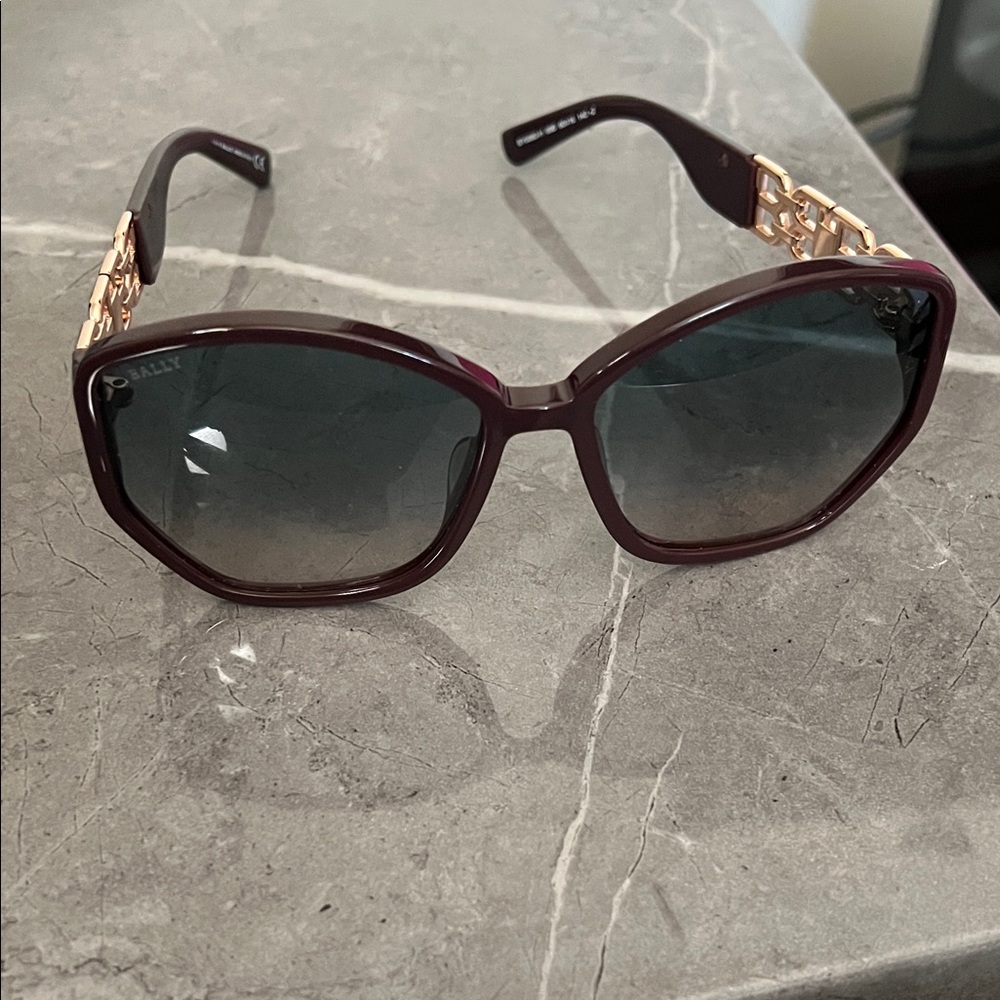 Bally Elegant Black Sunglasses Case